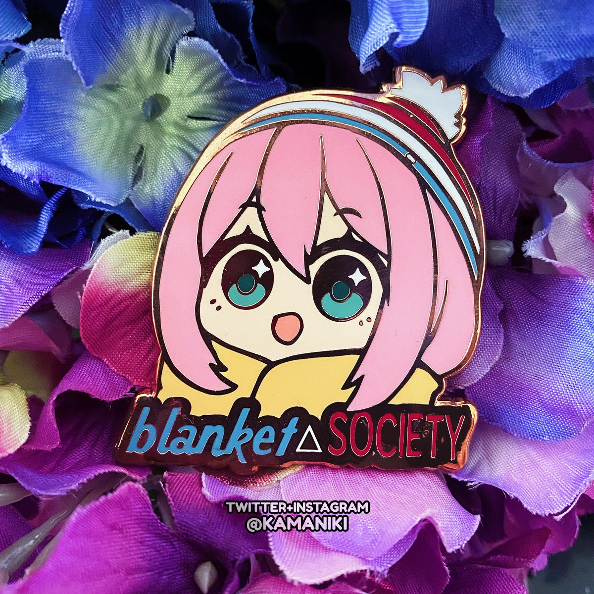 Pin|| Yuru Camp Nadeshiko